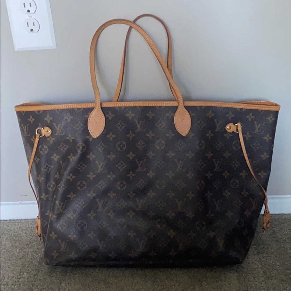 Louis Vuitton never full GM